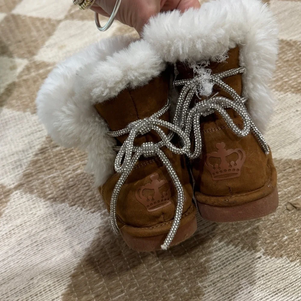 Juicy Couture toddler girls boots bow faux fur embellished uggs winter chestnut